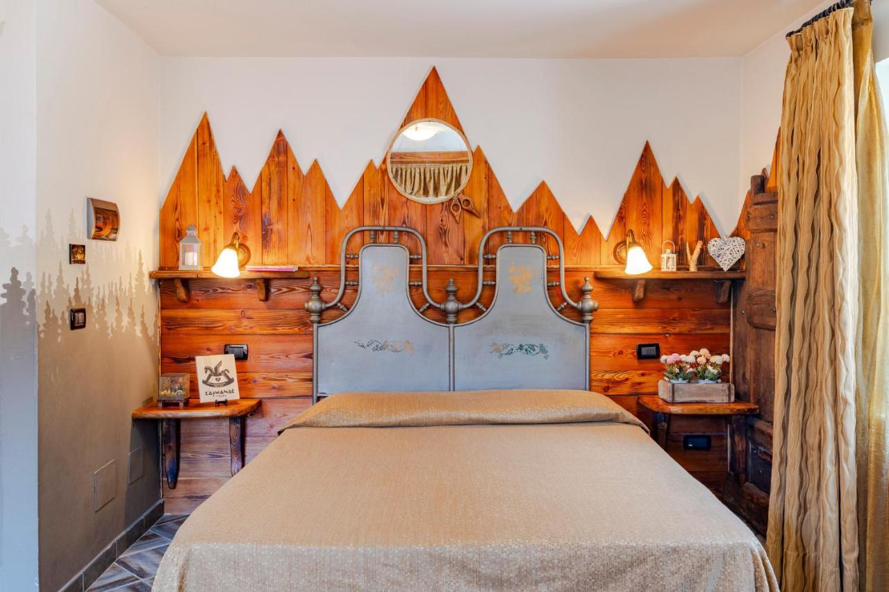 Hotel&Restaurant Armanac De Toubie Arnad エクステリア 写真