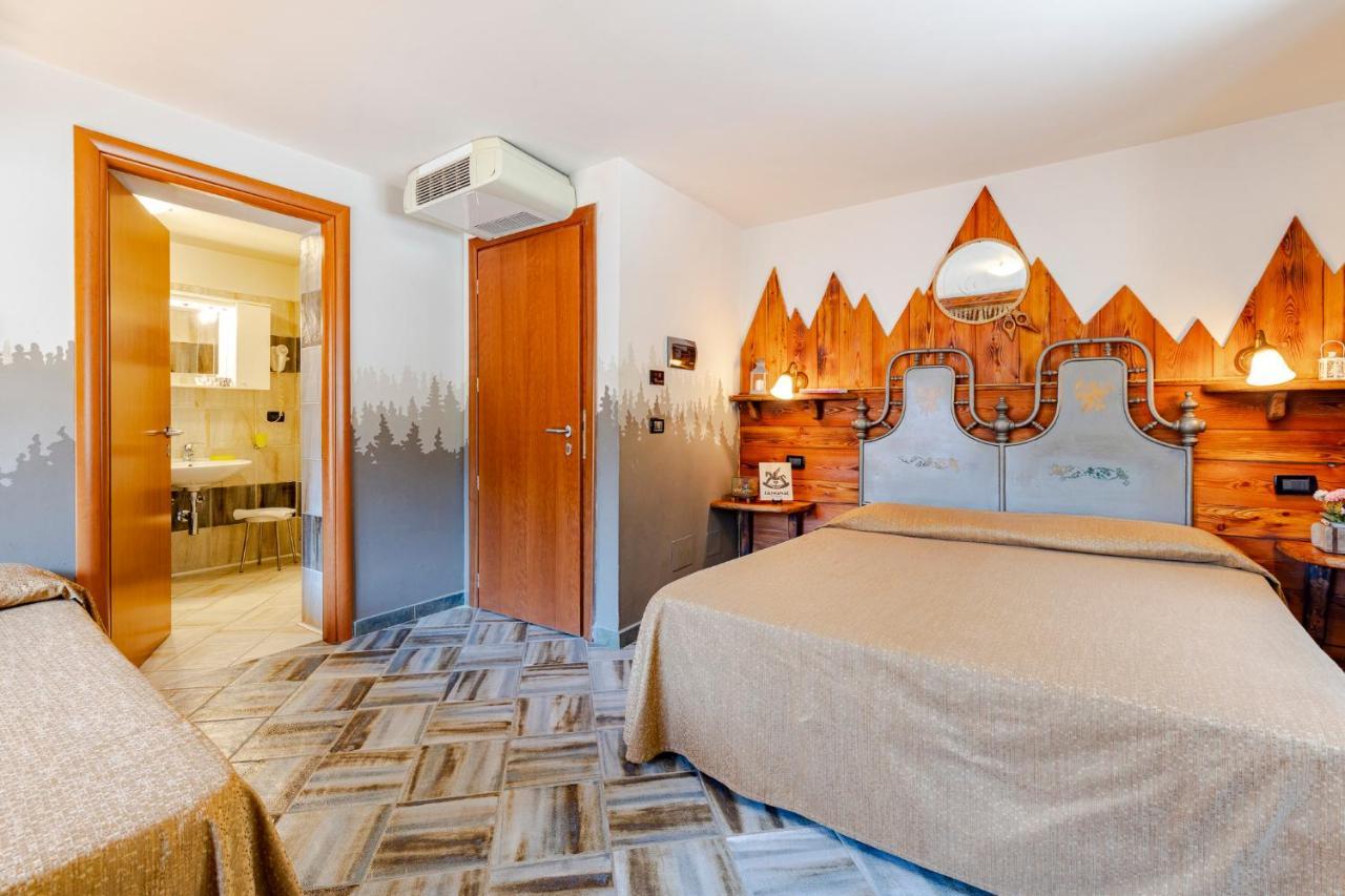Hotel&Restaurant Armanac De Toubie Arnad エクステリア 写真