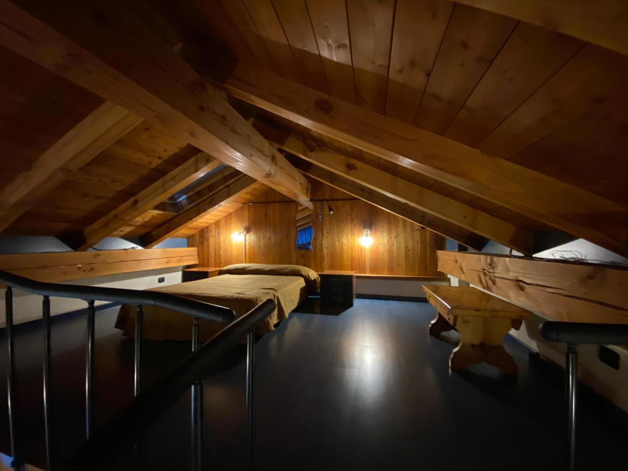 Hotel&Restaurant Armanac De Toubie Arnad エクステリア 写真